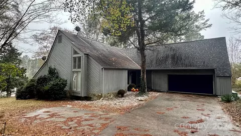 Exterior - 4108 Johnson Rd, Jefferson, SC 29718 photo 1 of 8