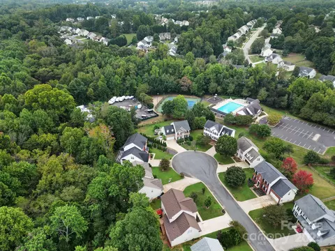 1437 Autumn Ridge Ln, Fort Mill, SC 29708