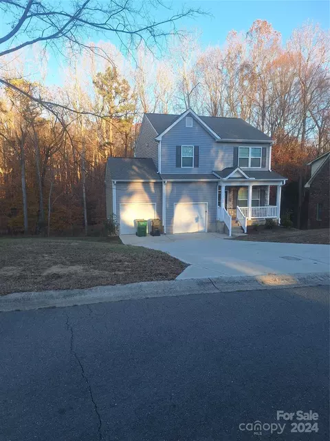 7300 Rothmore St, Charlotte, NC 28215