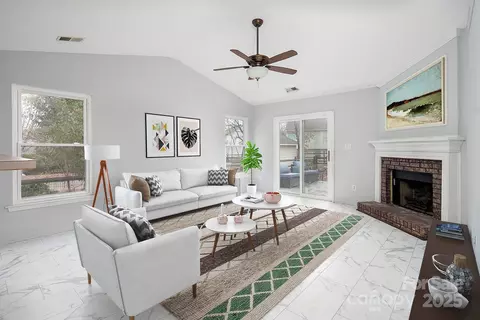 7618 Berrywood Cir, Huntersville, NC 28078