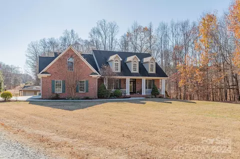 3211 Happy Hill Rd, Lexington, NC 27295