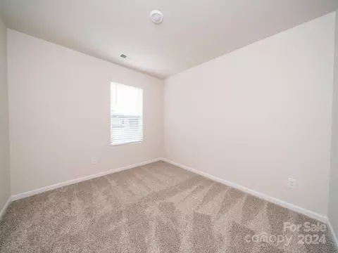 Bedroom - 1271 31st Ne St NE, Conover, NC 28613 photo 2 of 6