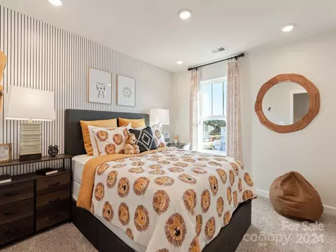 Bedroom - 1271 31st Ne St NE, Conover, NC 28613 photo 3 of 6