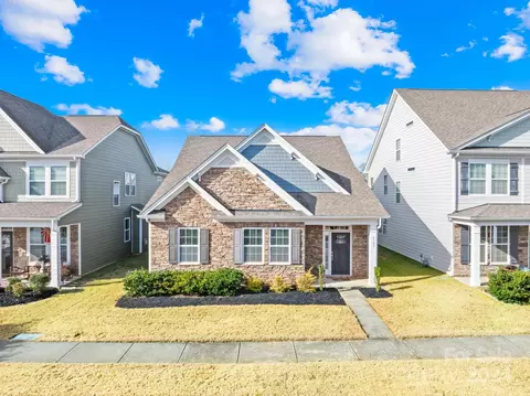 8142 Kalson St, Huntersville, NC 28078