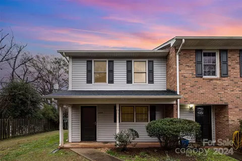 1284 Ebenezer Rd, Rock Hill, SC 29732