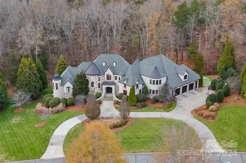 7292 Three Sisters Ln, Concord, NC 28027