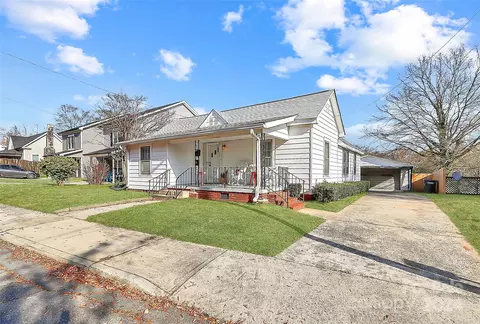 296 Vance Ne Dr NE, Concord, NC 28025