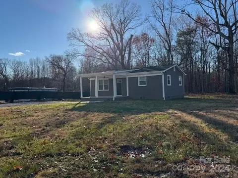7327 Millersville Rd, Taylorsville, NC 28681