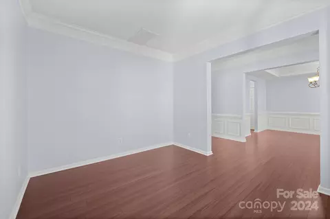 2299 Elendil Ln, Charlotte, NC 28269 photo 6