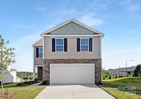 1015 20th Avenue Se Loop SE, Hickory, NC 28602
