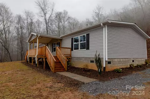 195 Fallen Oak 12 Dr #12, Sylva, NC 28779
