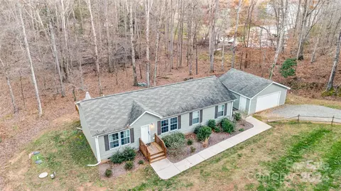 357 Stillwater Rd, Troutman, NC 28166