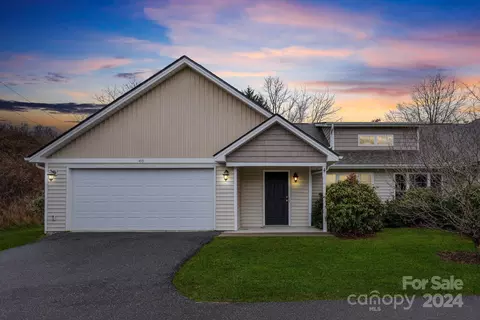 48 Locole Dr, Arden, NC 28704