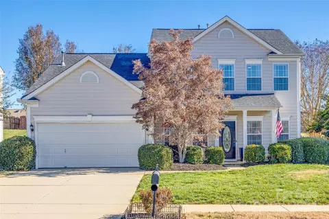 4911 Stowe Derby Dr, Charlotte, NC 28278