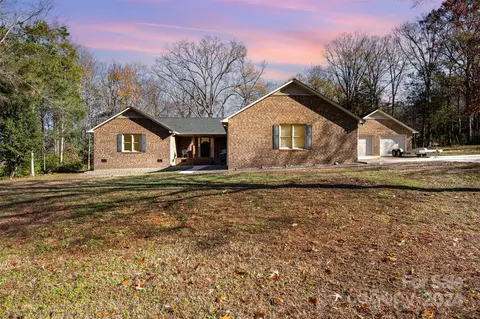 1601 Bennington Nw Dr NW, Concord, NC 28027