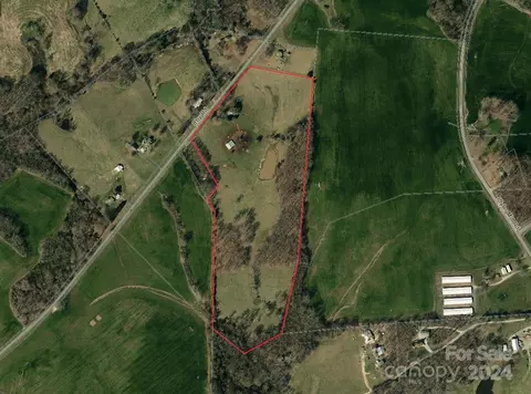 2113 Irby Rd, Monroe, NC 28112