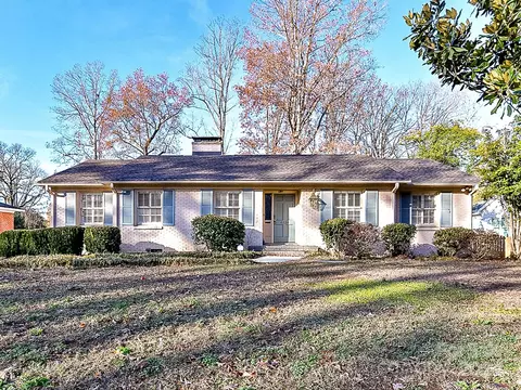 4720 Aspen Ct, Charlotte, NC 28210