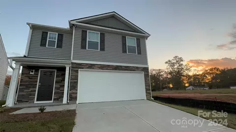 1220 Golf Dr, Roebuck, SC 29376