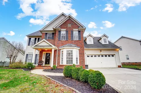 157 Sandreed Dr, Mooresville, NC 28117
