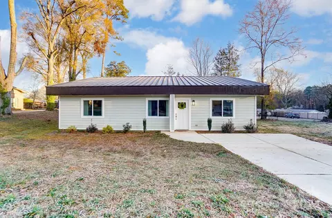 604 Davis Park Dr, Gastonia, NC 28052