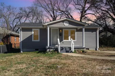 221 Lincoln Sw St SW, Concord, NC 28025