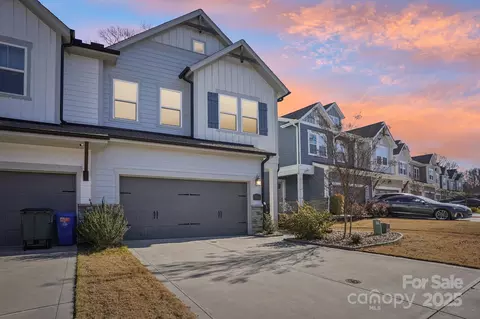 2522 Lola Ave, Charlotte, NC 28205