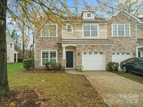 4641 Craigmoss Ln, Charlotte, NC 28278