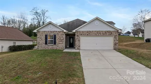 692 Winding Branch Rd, Rock Hill, SC 29732