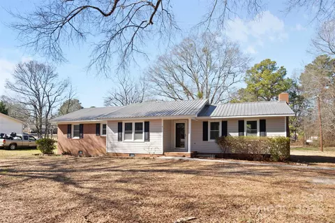 440 Providence Rd, Lancaster, SC 29720 photo 3