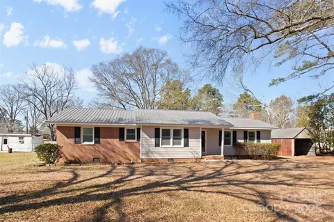 440 Providence Rd, Lancaster, SC 29720 photo 2
