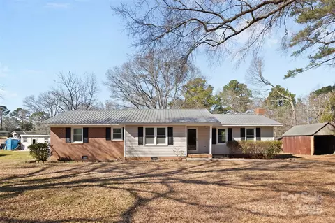 440 Providence Rd, Lancaster, SC 29720