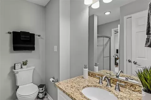 Bath - 751 Southwest Dr, Davidson, NC 28036 photo 4 of 5