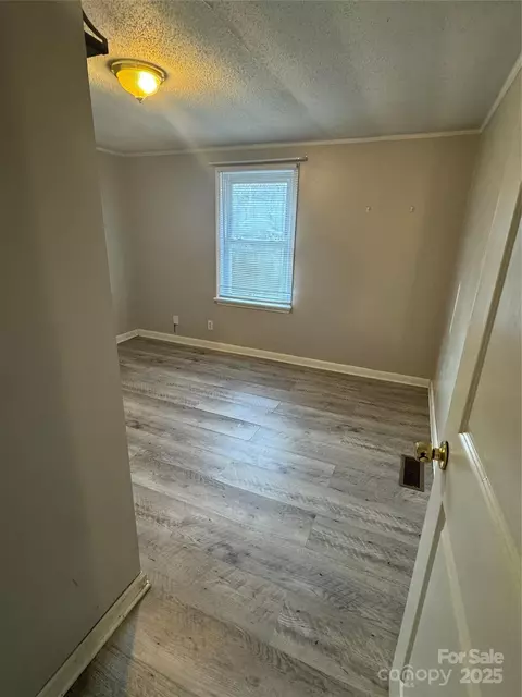 Bedroom - 309 W Ruby W Ave W, Gastonia, NC 28052 photo 3 of 4
