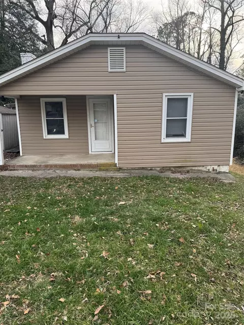 309 W Ruby W Ave W, Gastonia, NC 28052