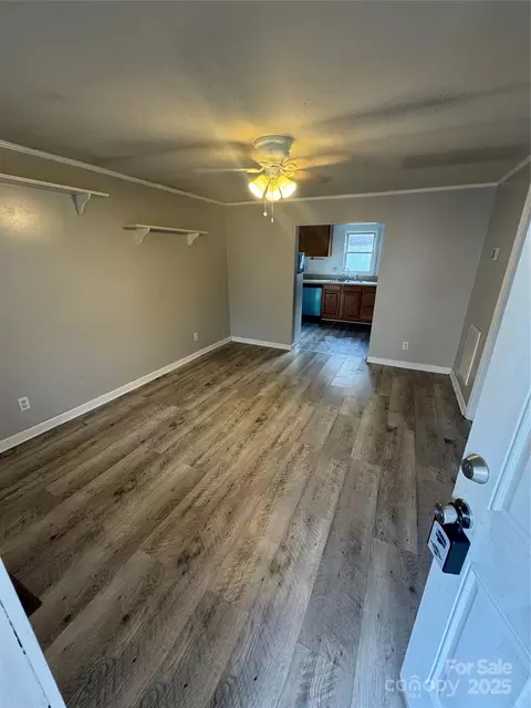 Living - 309 W Ruby W Ave W, Gastonia, NC 28052 photo 1 of 3