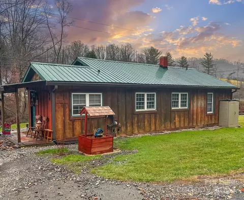 330 Old Us 19e Hwy, Spruce Pine, NC 28777 photo 25