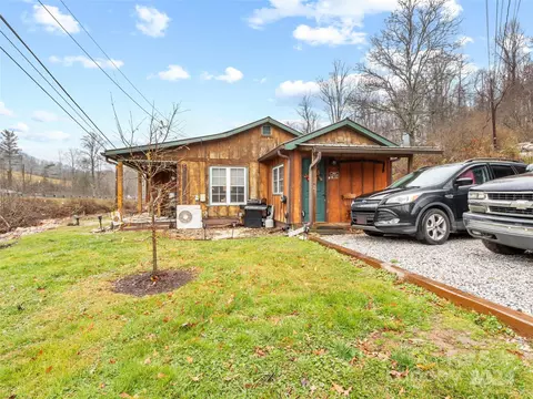 330 Old Us 19e Hwy, Spruce Pine, NC 28777 photo 30