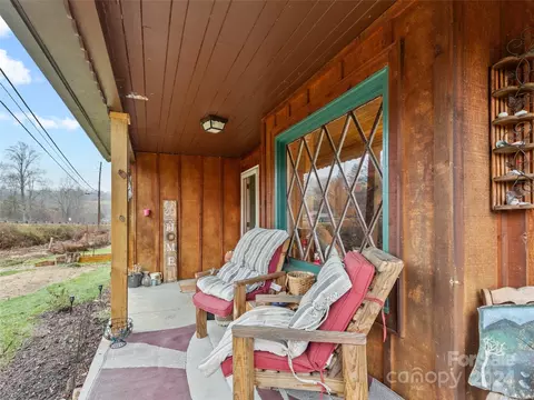 330 Old Us 19e Hwy, Spruce Pine, NC 28777 photo 24