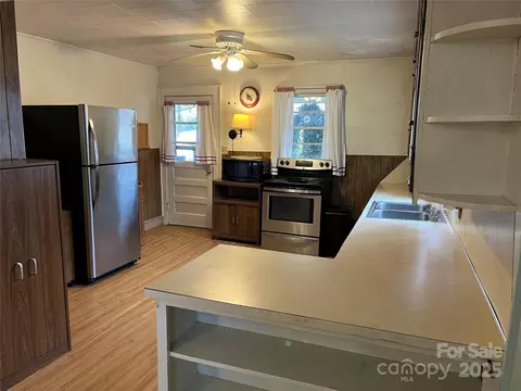 Kitchen - 104 Reece Rd, Morganton, NC 28655 photo 1 of 2