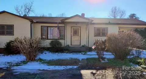 104 Reece Rd, Morganton, NC 28655