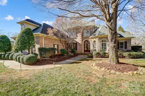 13612 Robert Walker Dr, Davidson, NC 28036 photo 4
