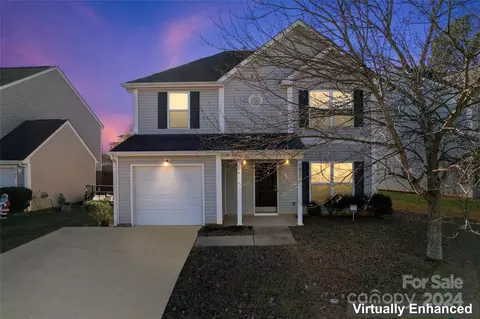5622 Grey Dogwood Ct, Charlotte, NC 28269