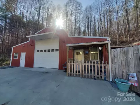 2533 Ed Little Rd, Creston, NC 28615
