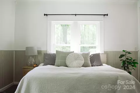 Bedroom - 1764 Dula Rd, Spruce Pine, NC 28777 photo 1 of 6
