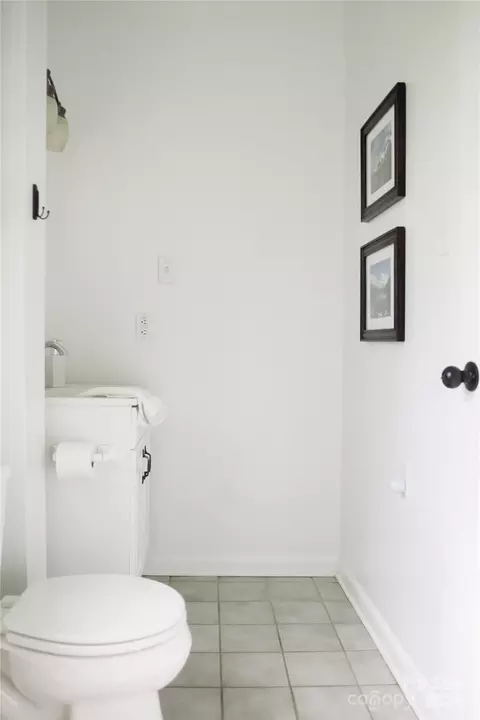 Bath - 1764 Dula Rd, Spruce Pine, NC 28777 photo 2 of 8