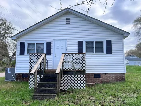 901 Skyland St, Kannapolis, NC 28083