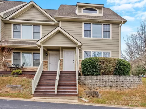 126 Rotunda 807 Cir #807, Asheville, NC 28806