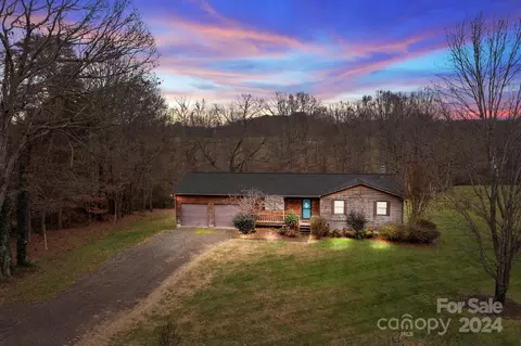 101 Stonehenge Ln, Statesville, NC 28625