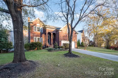 6239 Oxwynn Ln, Charlotte, NC 28270