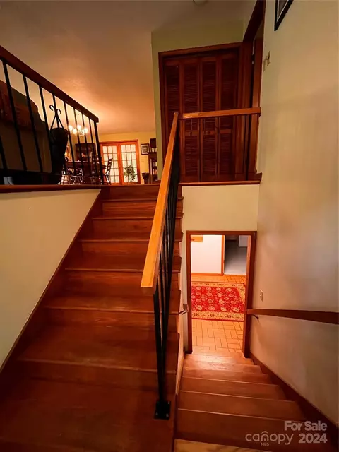 Entry Way - 585 Nottingham Rd, Brevard, NC 28712 photo 1 of 2